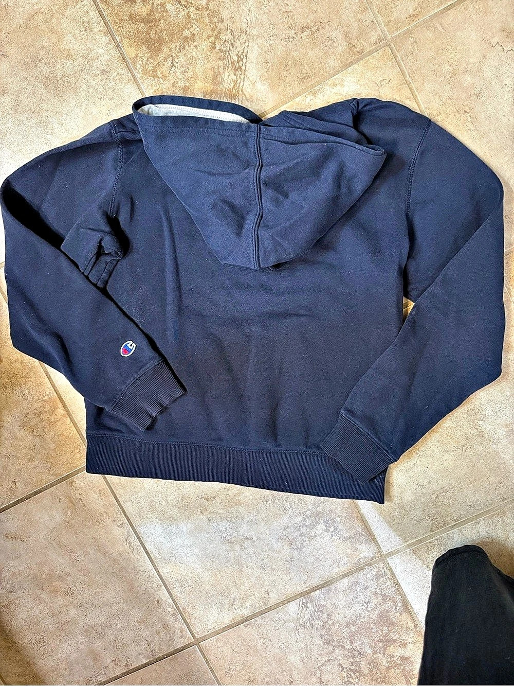 👟Champion Iconic Script Logo Hoodie - Picture 5 of 7